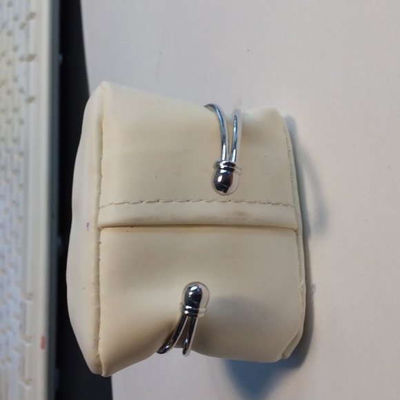 One of a kind design Silver Cuff bracelet, blue, black, green, white - Picture 2 of 3